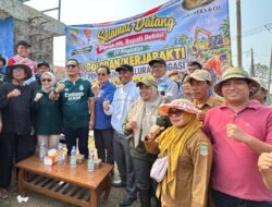 Plt.Bupati Bekasi Tinjau Kegiatan Goloran Pembersihan Saluran Irigasi Mulai dari BKG 35 Hingga 38